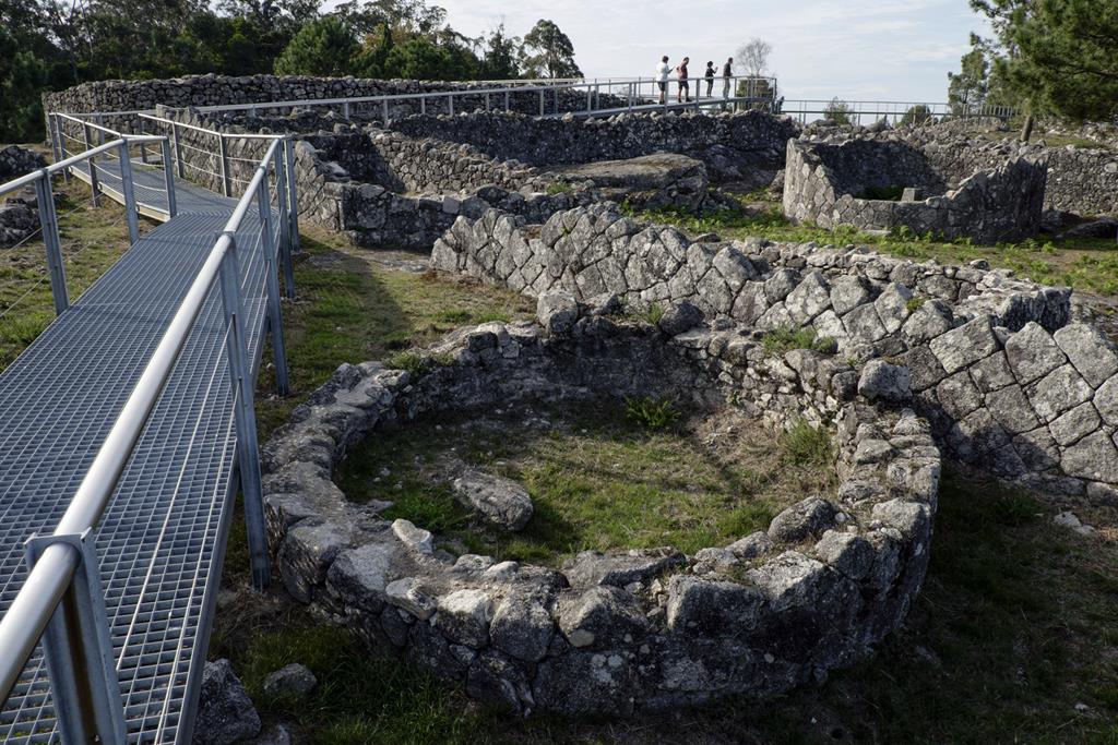 The Castros - Featured image